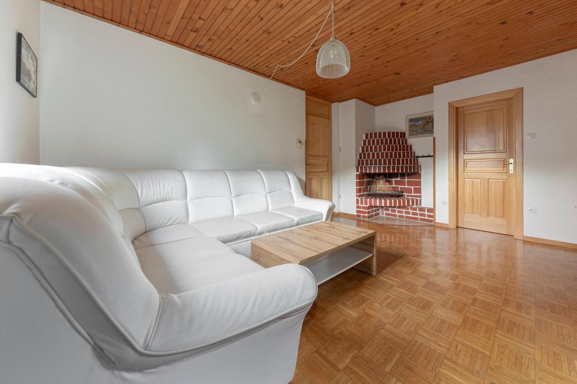 Appleby Apartments Kersnik Бохинь Экстерьер фото