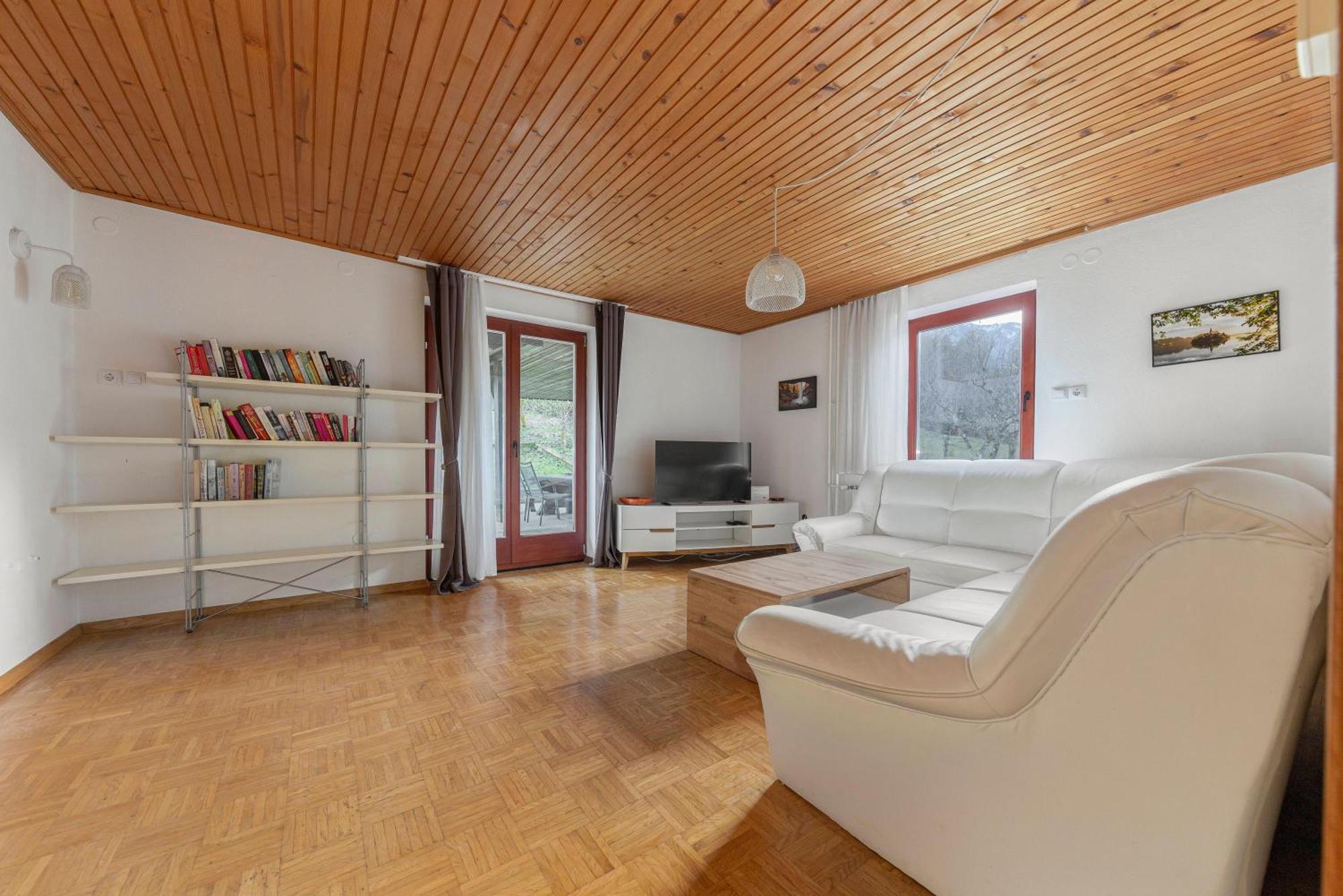 Appleby Apartments Kersnik Бохинь Экстерьер фото