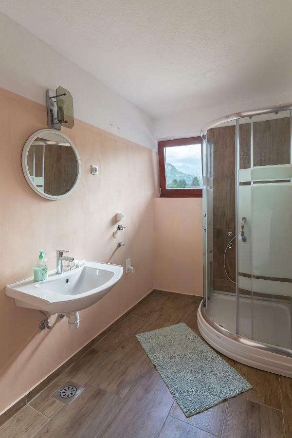 Appleby Apartments Kersnik Бохинь Экстерьер фото